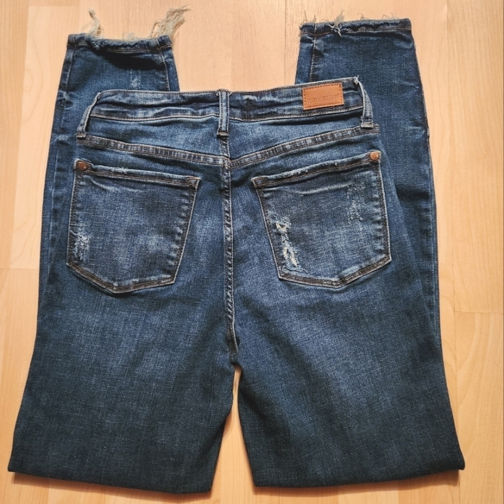 Judy Blue Jeans Dark Wash Distressed Denim Relaxed Fit Raw Hem Stretch Size 1/25 - Picture 5 of 10